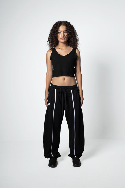 WIND`S BLACK PANTS BALLON-FIT