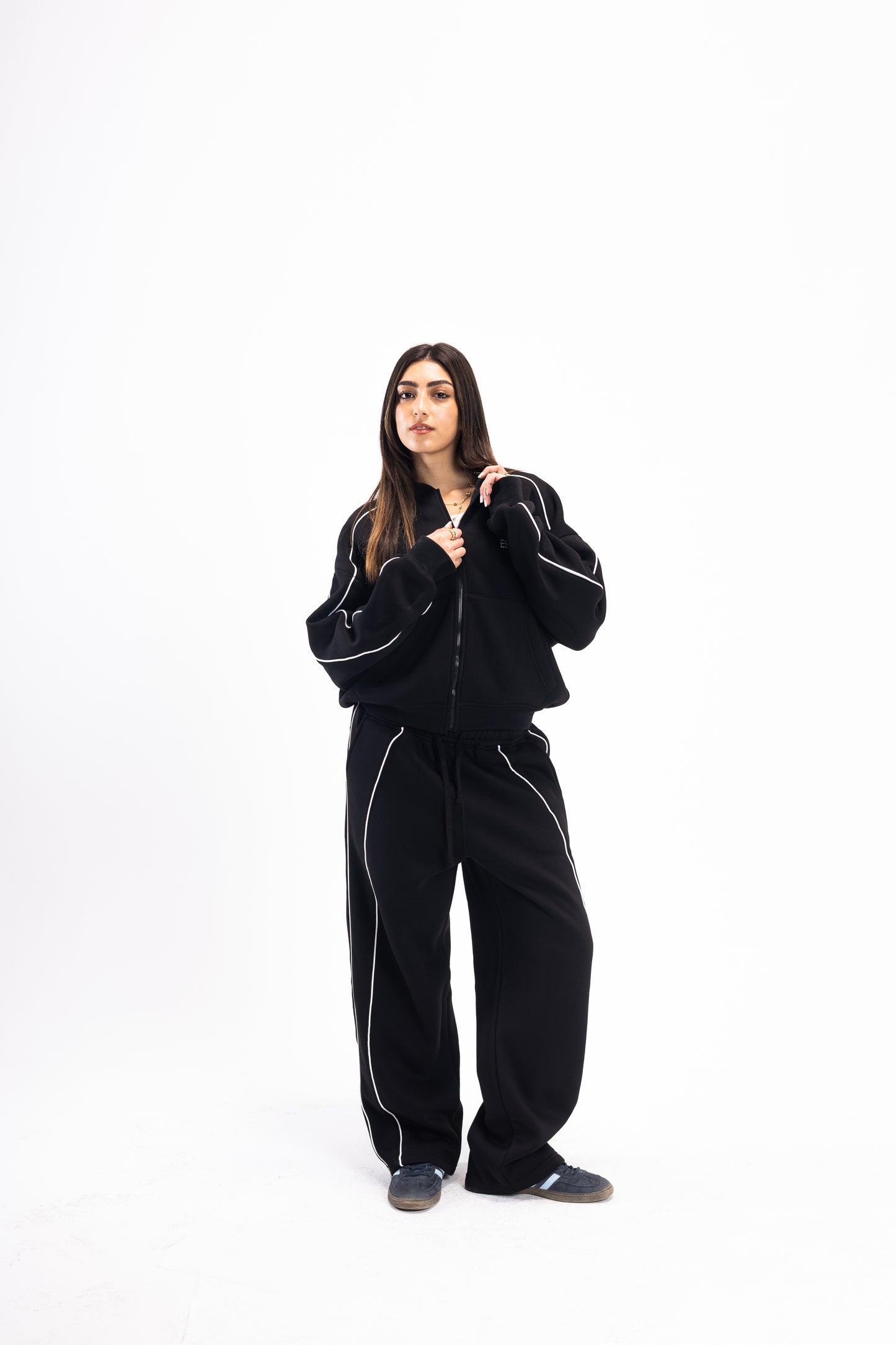 JET BLACK PIPED SUIT