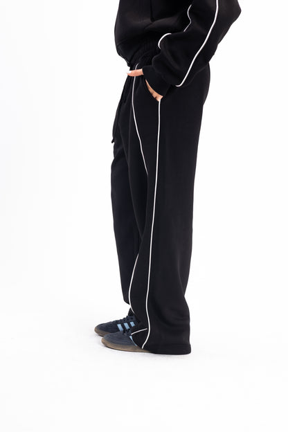 JET BLACK PIPED PANTS