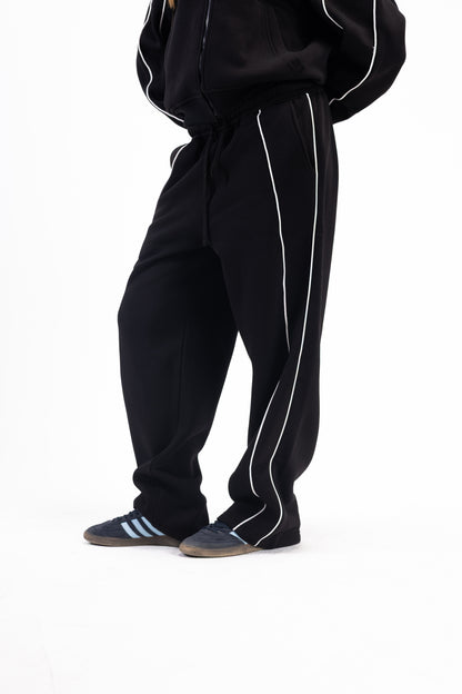 JET BLACK PIPED PANTS