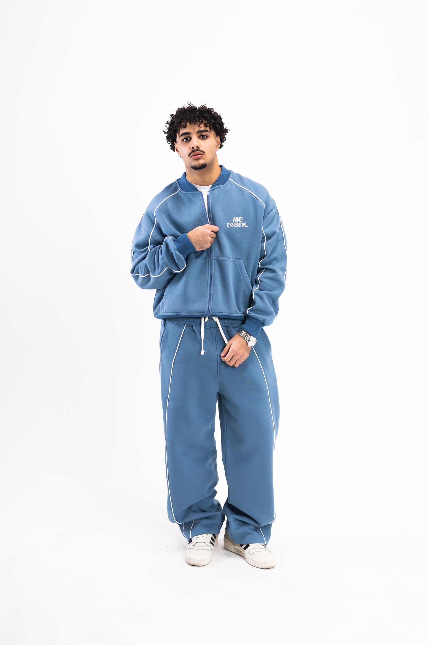 DEEP INDIGO PIPED SUIT